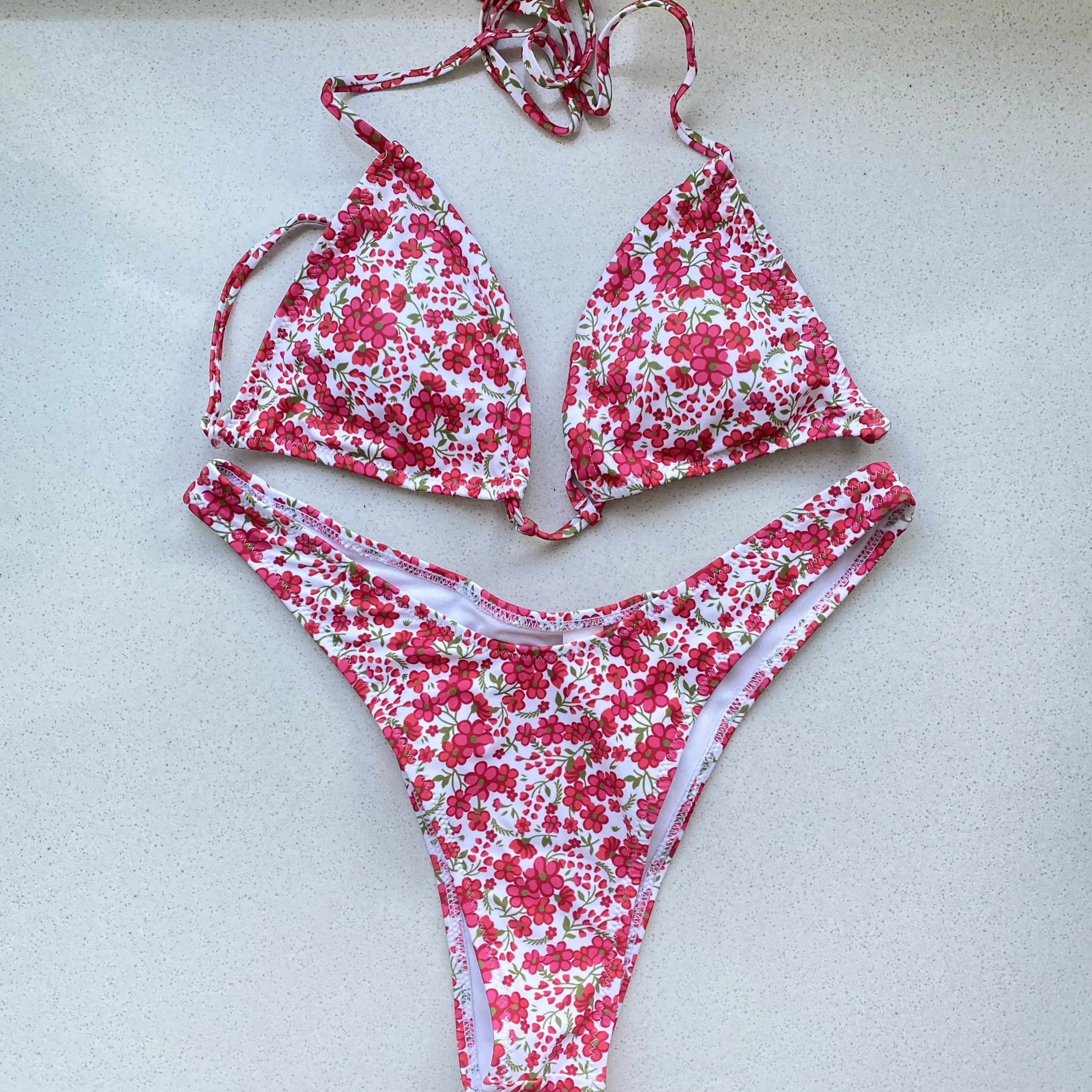 Summer Sexy Floral Mirco Bikini Sets Women High Waist Swimsuit Female Bandage Bathing Suit Brazlian Swimwear Biquini
Summer Sexy Floral Mirco Bikini Sets Women High Waist Swimsuit Female Bandage Bathing Suit Brazlian Swimwear Biquini