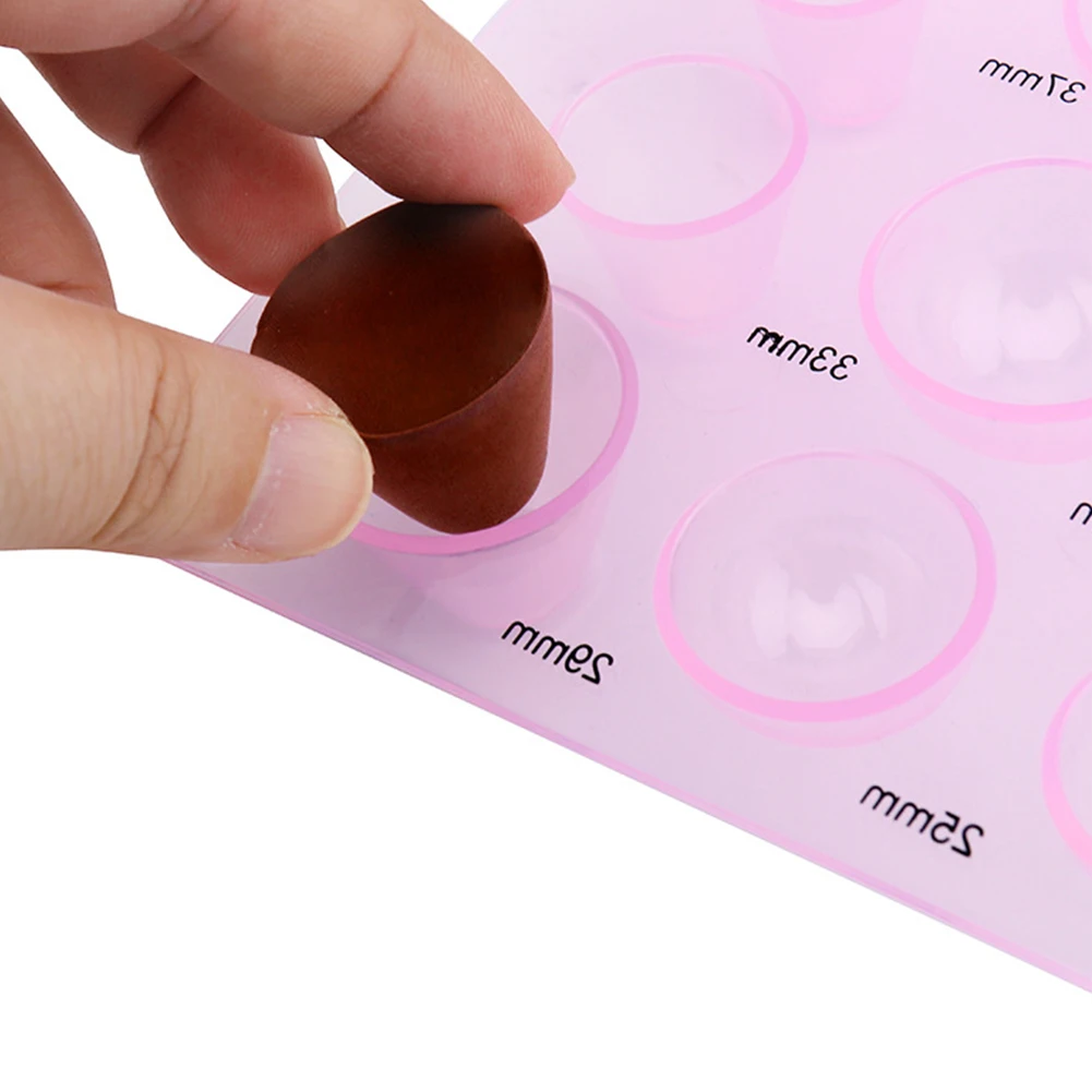 Clay Bump Modeling Tool Semi Round Spherical Mold Excellent Workmanship Comfortable to Use Create Suitable Shapes
Clay Bump Modeling Tool Semi Round Spherical Mold Excellent Workmanship Comfortable to Use Create Suitable Shapes