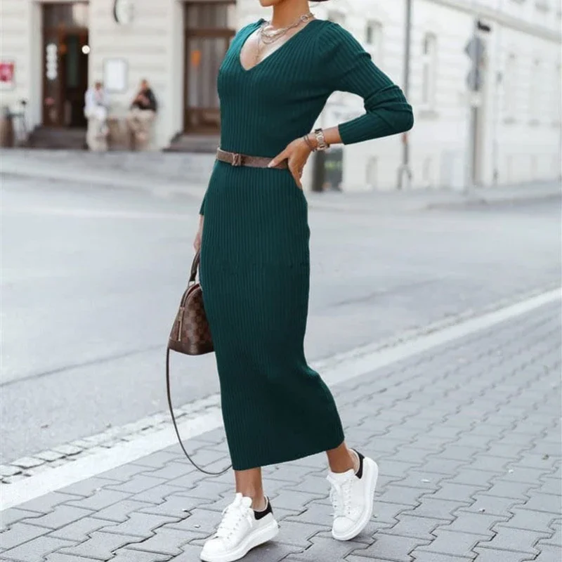 Casual Y2k Plain V-neck Long-sleeved Maxi Knit Bodycon Dress Slim Winter Spring and Autumn Clothing Daily
Casual Y2k Plain V-neck Long-sleeved Maxi Knit Bodycon Dress Slim Winter Spring and Autumn Clothing Daily