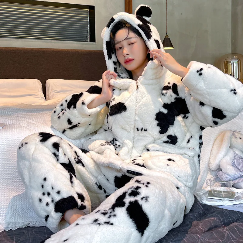 Women Soft Warm Long Sleeve Top+Pants 2PCs Set Homewear Winter Fleece Pajama Sets Sleepwear White Flannel Print Pajamas
Women Soft Warm Long Sleeve Top+Pants 2PCs Set Homewear Winter Fleece Pajama Sets Sleepwear White Flannel Print Pajamas