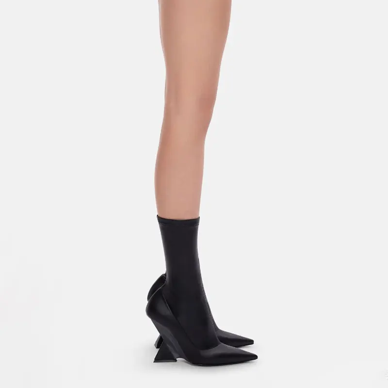 European and American Autumn and Winter New Women's High Heel Short Boots Fashion Pointed Side Zipper Women's Sexy Thigh Boots
European and American Autumn and Winter New Women's High Heel Short Boots Fashion Pointed Side Zipper Women's Sexy Thigh Boots