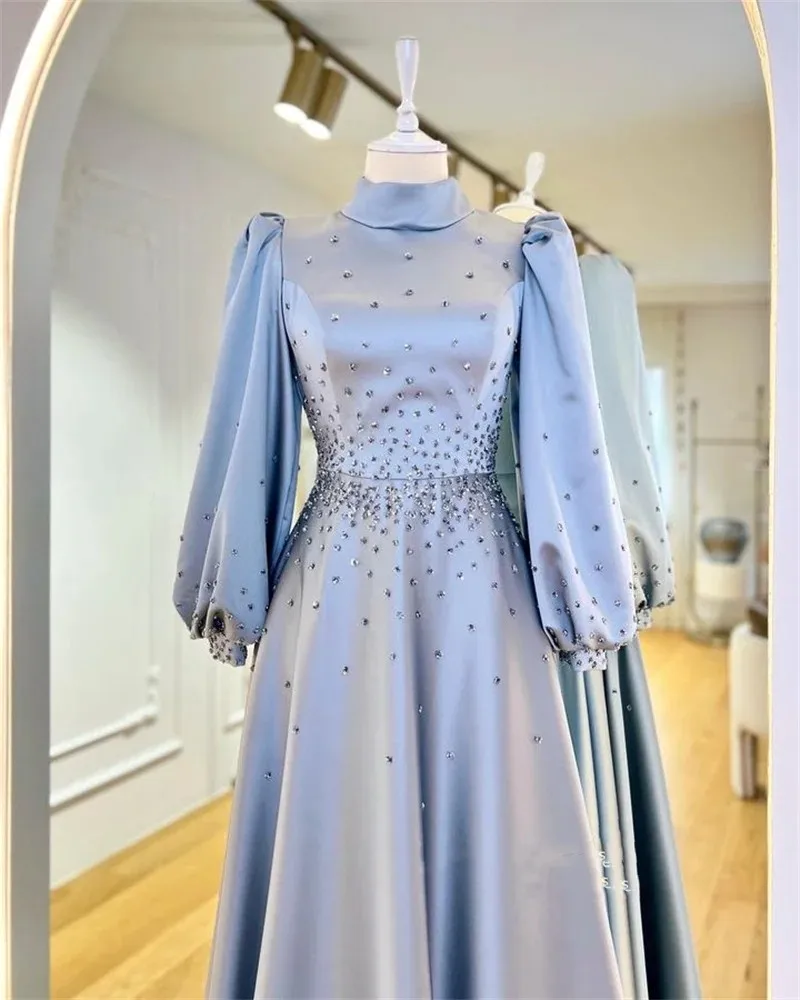 Romantic Blue Satin High Neck Prom Dress A-Line Muslim Vestidos De Noche Long Sleeves Crystal Beading Prom Gowns فساتين السهرة
Romantic Blue Satin High Neck Prom Dress A-Line Muslim Vestidos De Noche Long Sleeves Crystal Beading Prom Gowns فساتين السهرة
