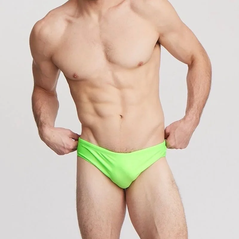 New Fashion Men Underwear Sexy Seamless Men's Briefs Thin Section Breathable Modal Soft Low Waist Underpants Comfortable Panties
New Fashion Men Underwear Sexy Seamless Men's Briefs Thin Section Breathable Modal Soft Low Waist Underpants Comfortable Panties