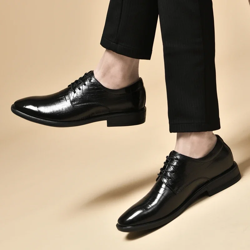 Shoes for Men 2023 New Lace Up Leather Casual Shoes Spring and Autumn Pointed Toe Solid Chunky Heels Fashion Business Shoes
Shoes for Men 2023 New Lace Up Leather Casual Shoes Spring and Autumn Pointed Toe Solid Chunky Heels Fashion Business Shoes