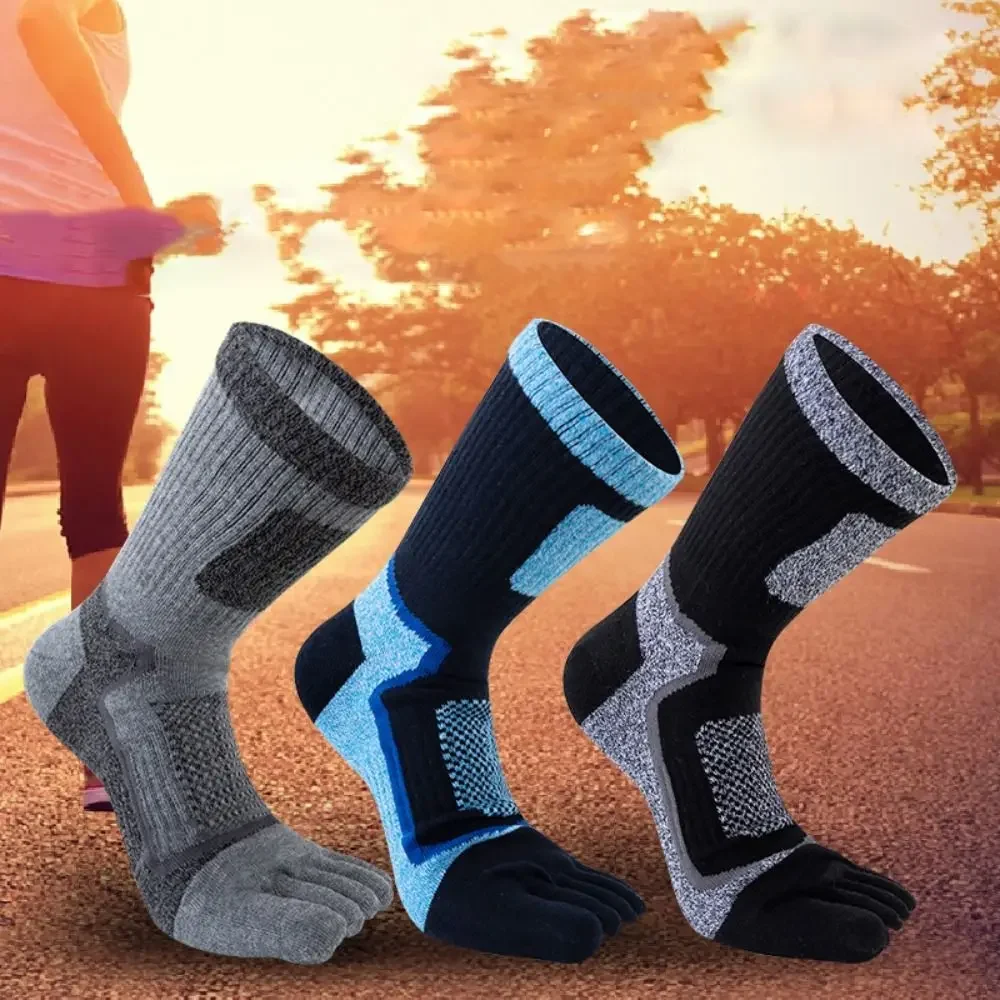 Fashion Soft Warm Split-toed Socks Thick Trendy Sport Patchwork Color Five Finger Socks Middle Tube Hosiery Cotton Men Socks
Fashion Soft Warm Split-toed Socks Thick Trendy Sport Patchwork Color Five Finger Socks Middle Tube Hosiery Cotton Men Socks
