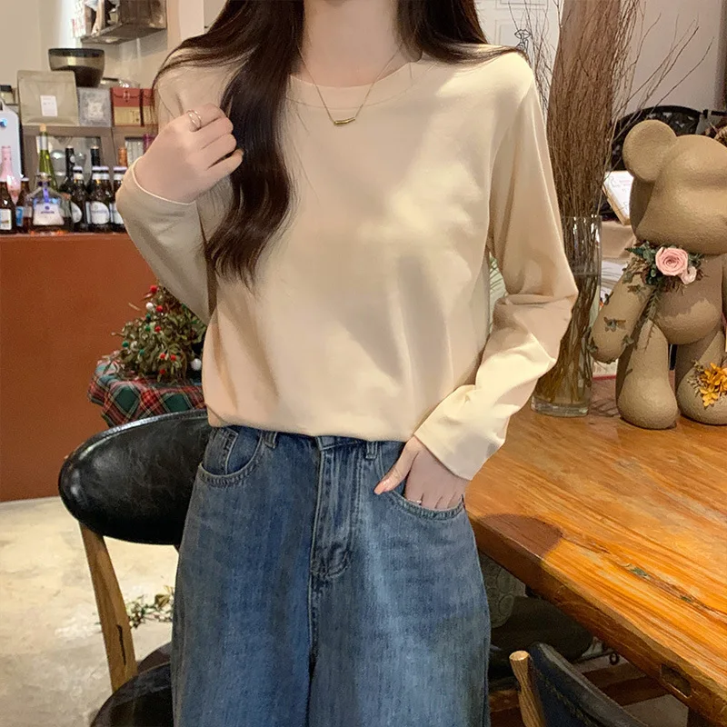 New Fashion 2024 Women Tops Pure Color Spring Summer T- Shirt Female Loose Clothing Sexy Crop Top Clothes Casual Blouse Y2k
New Fashion 2024 Women Tops Pure Color Spring Summer T- Shirt Female Loose Clothing Sexy Crop Top Clothes Casual Blouse Y2k