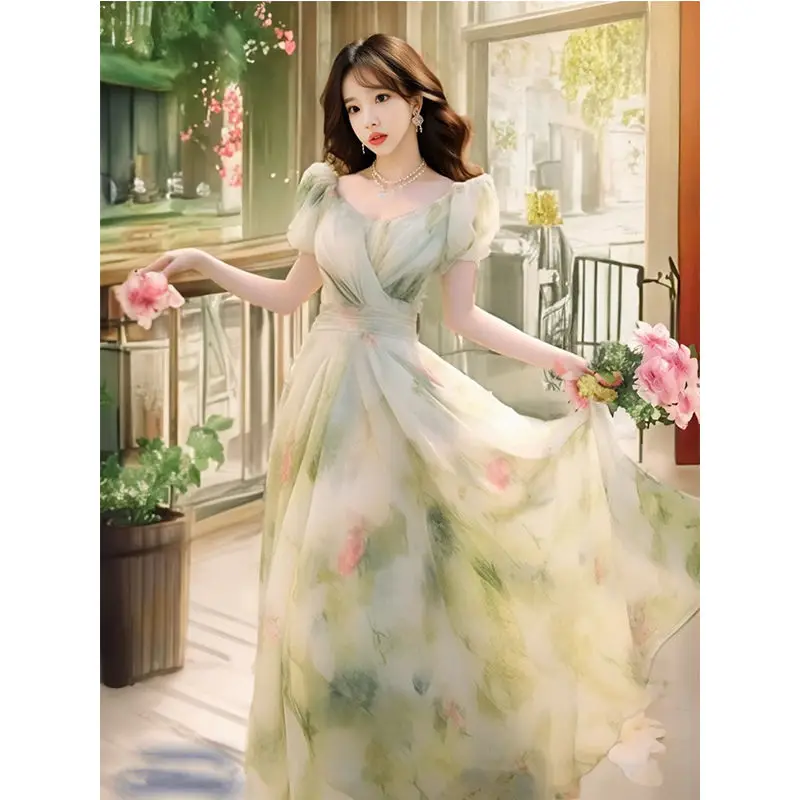 Sleeveless Printed Dress with Zipper and V-Neckline for Women, Perfect for a Youthful and Stylish Look
Sleeveless Printed Dress with Zipper and V-Neckline for Women, Perfect for a Youthful and Stylish Look