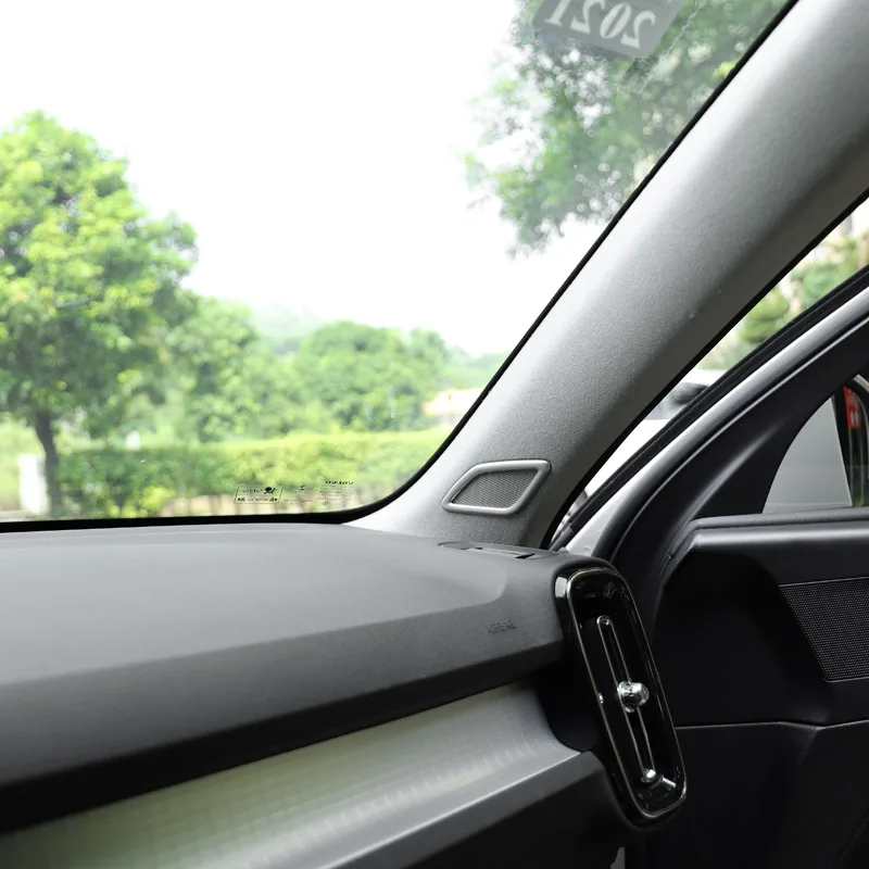 Suitable for Volvo xc40 interior A-pillar horn decorative frame auto parts car styling
Suitable for Volvo xc40 interior A-pillar horn decorative frame auto parts car styling