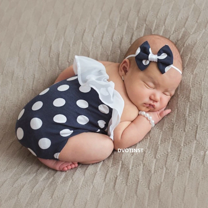 Dvotinst Newborn Photography Props Baby Girls Dot Outfit Headband Bracelet Romper Fotografia Accessories Studio Shoot Photo Prop
Dvotinst Newborn Photography Props Baby Girls Dot Outfit Headband Bracelet Romper Fotografia Accessories Studio Shoot Photo Prop