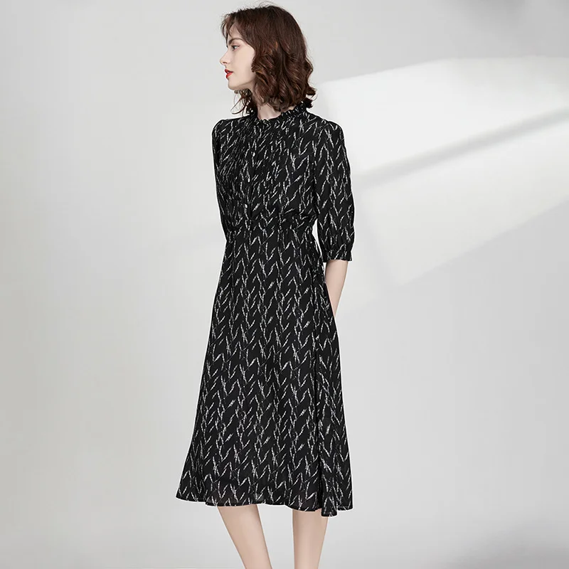 French O-Neck Waist Wrapped Silk Dress Women's 2023 Summer Mid length Style Fragmented Mulberry Silk Dress 23E036
French O-Neck Waist Wrapped Silk Dress Women's 2023 Summer Mid length Style Fragmented Mulberry Silk Dress 23E036