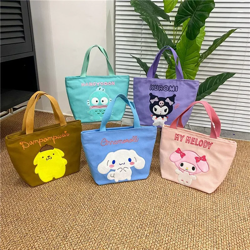 Cinnamoroll Lunch Box Bag Students Sanrio Anime Kuromi My Melody Embroidered Canvas Makeup Bag Cartoon Cute Storage Bag Kid Gift
Cinnamoroll Lunch Box Bag Students Sanrio Anime Kuromi My Melody Embroidered Canvas Makeup Bag Cartoon Cute Storage Bag Kid Gift