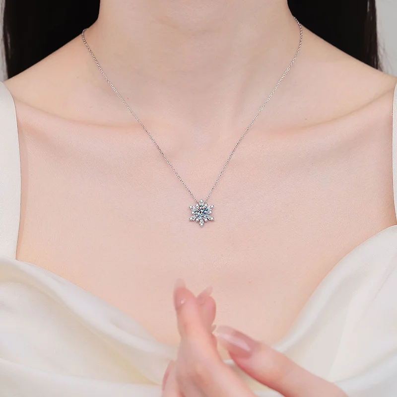 Lab Diamond 6.5mm 1CT Round Moissanite Snowflake Pendant Necklace Women Wedding 925 Sterling Silver Chain Fashion Gift Jewelry 4 Mallzona Se2014116c6f34518b597ba92b9151876X Lab Diamond 6.5mm 1CT Round Moissanite Snowflake Pendant Necklace Women Wedding 925 Sterling Silver Chain Fashion Gift Jewelry Mallzona