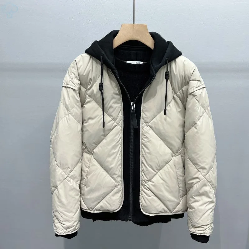 2023 new lightweight down jacket men's hooded jacket cotton jacket winter warmth short fake two-piece cotton jacket
2023 new lightweight down jacket men's hooded jacket cotton jacket winter warmth short fake two-piece cotton jacket