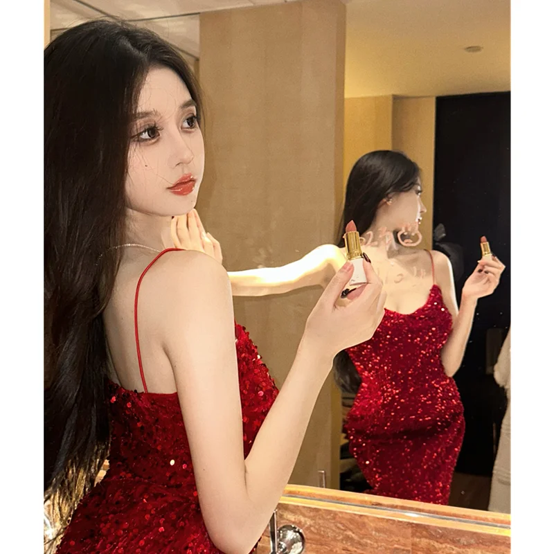 

Women's Clothing Suspender Fishtail Dress Sexy Hot Girl Sparkling Velvet Sequin Sexy V-neck Evening Wrap The Buttocks Long Skirt