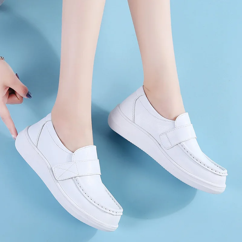 

Nurse White Women's Spring Summer 2022 New Thick-soled Soft Leather Single Shoes Autumn Casual Flats Bottom Comfortable Loafers