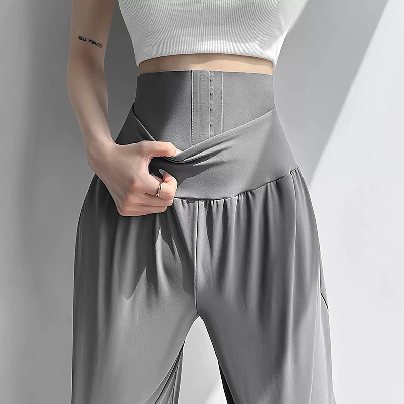 Sports pants women's Tommy Control high waisted fitness pants running training pants tight sports pants
Sports pants women's Tommy Control high waisted fitness pants running training pants tight sports pants