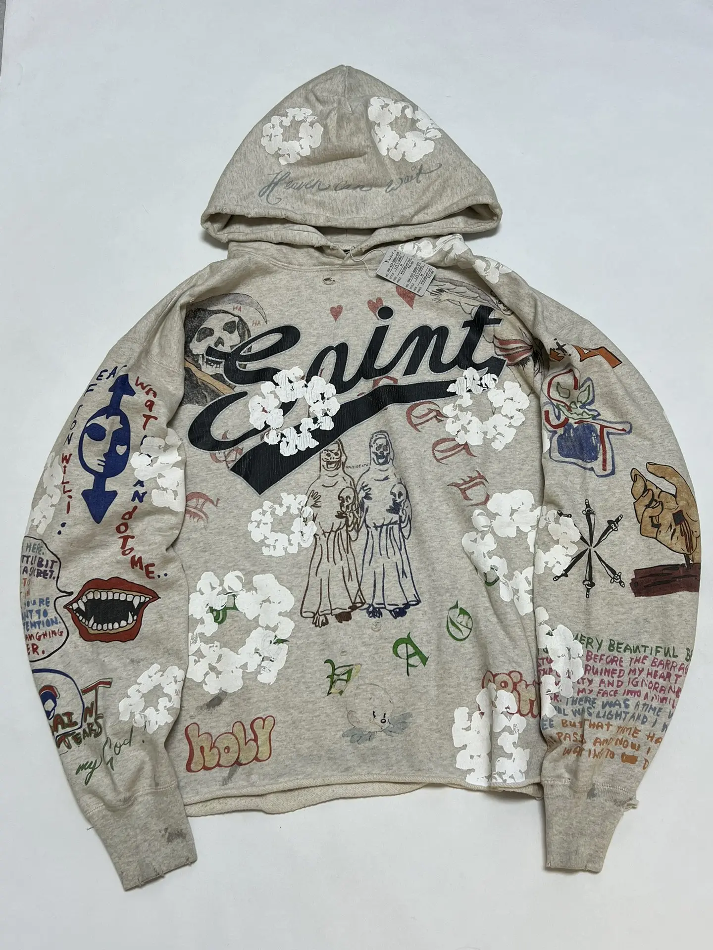 22SS Saint Fall Winter Men High Street Hip Hop Vintage Oversize Washed Hole Printed Hoodie
22SS Saint Fall Winter Men High Street Hip Hop Vintage Oversize Washed Hole Printed Hoodie