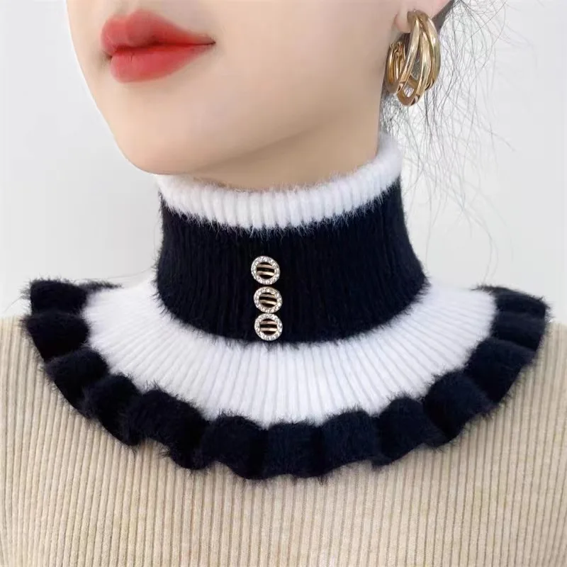 Women Fake Collar Fashion Knitted Woolen Scarf Neck Warmer Solid Color Shawls Ladies Winter Versatile Wraps
Women Fake Collar Fashion Knitted Woolen Scarf Neck Warmer Solid Color Shawls Ladies Winter Versatile Wraps