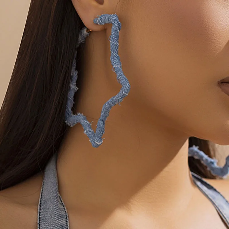 Blue Wrapped Pentagram Hollow Designer Women's Dangle Earrings Exaggerated Party Wedding Earrings For Women Fashion Jewelry 2023
Blue Wrapped Pentagram Hollow Designer Women's Dangle Earrings Exaggerated Party Wedding Earrings For Women Fashion Jewelry 2023