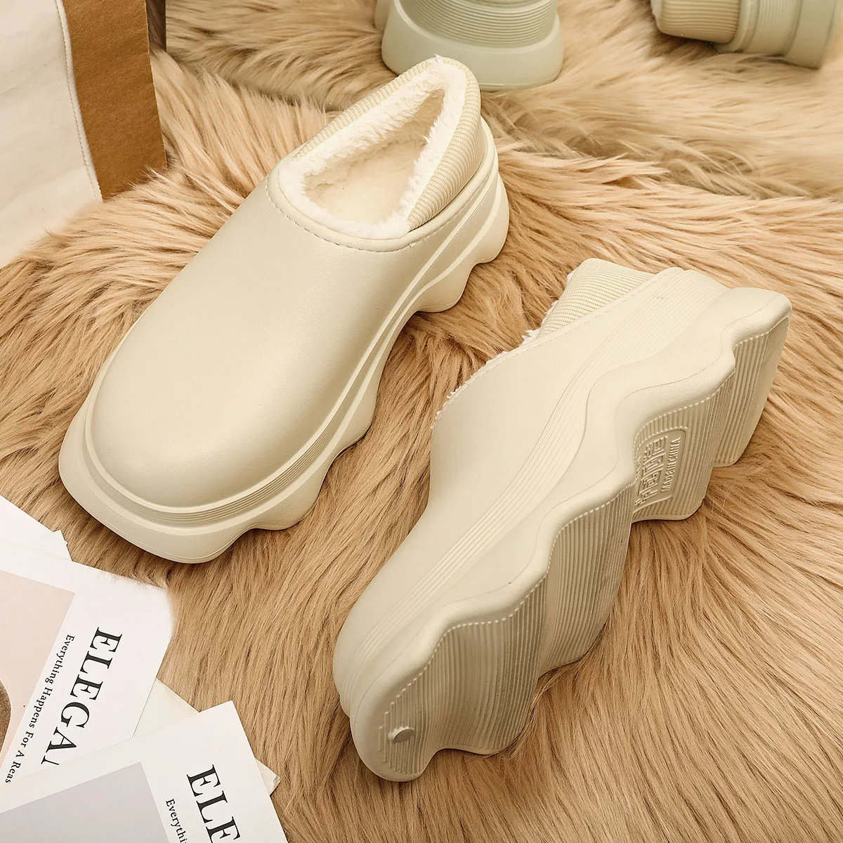 Couple Shoes Cotton Slippers Winter Warm Waterproof Easy To Clean Plus Velvet Non-slip Soft Comfortable Men's Slipper New Style
Couple Shoes Cotton Slippers Winter Warm Waterproof Easy To Clean Plus Velvet Non-slip Soft Comfortable Men's Slipper New Style