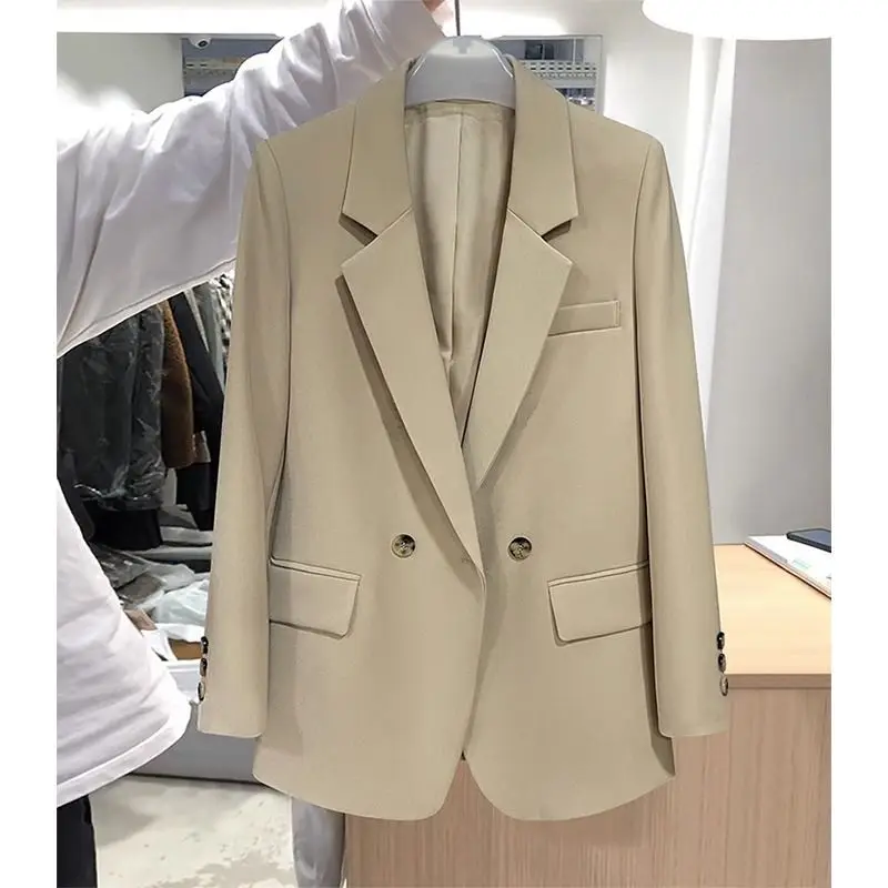 Khaki Women Suit Jacket High Sense 2023 Spring and Autumn New Korean Style Elegant Casual Double-breasted Small Suit Blazer Top
Khaki Women Suit Jacket High Sense 2023 Spring and Autumn New Korean Style Elegant Casual Double-breasted Small Suit Blazer Top