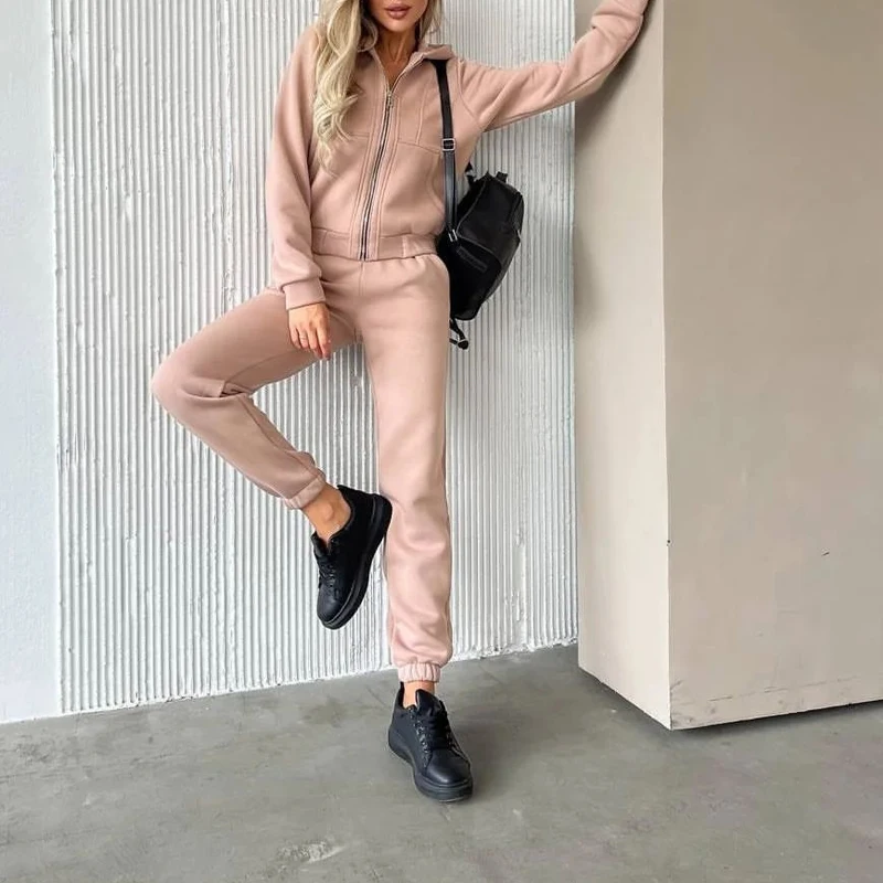 Women Casual Solid Sports Tracksuit Autumn Zipper Hooded Coat and Sweatpants Outfits Winter Long Sleeve Fleece Hoodies Suit Sets
Women Casual Solid Sports Tracksuit Autumn Zipper Hooded Coat and Sweatpants Outfits Winter Long Sleeve Fleece Hoodies Suit Sets