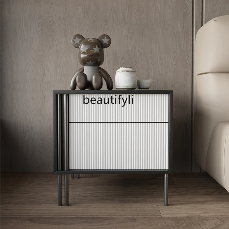 

Прикроватный столик yj в современном минималистичном стиле, итальянский минималистичный с выдвижными ящиками, прикроватная тумба, мебель для спальни