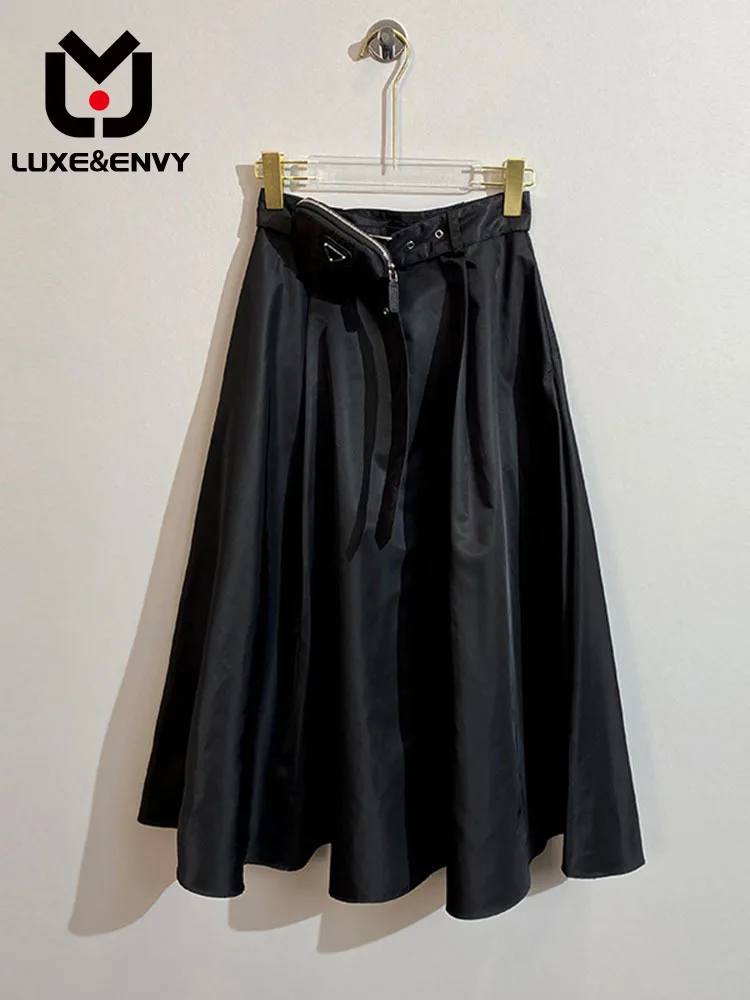 LUXE&ENVY 2023 Summer New Black Versatile A-line Long Skirt Pleated Waist Bag Waistband Women
LUXE&ENVY 2023 Summer New Black Versatile A-line Long Skirt Pleated Waist Bag Waistband Women