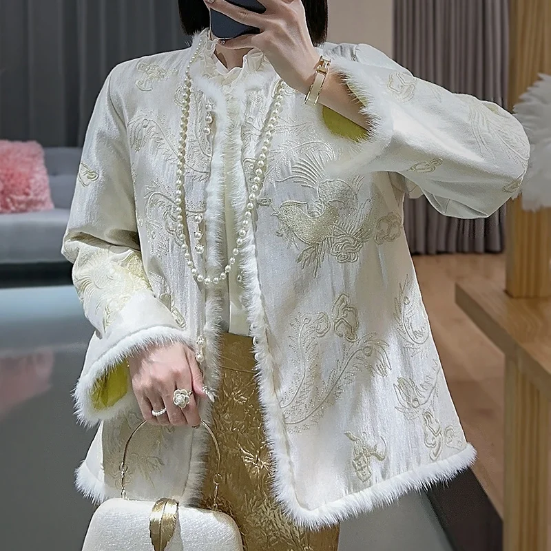 High-end Winter Women Jacket Top Chinese Style Embroidery Elegant Lady Coat Hanfu Female S-XXL
High-end Winter Women Jacket Top Chinese Style Embroidery Elegant Lady Coat Hanfu Female S-XXL