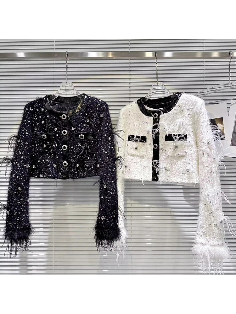 HIGH STREET Newest 2023 Fall Winter Designer Fashion Women Nail Bead Plush Tweed Ostrich Hair Short Jacket
HIGH STREET Newest 2023 Fall Winter Designer Fashion Women Nail Bead Plush Tweed Ostrich Hair Short Jacket