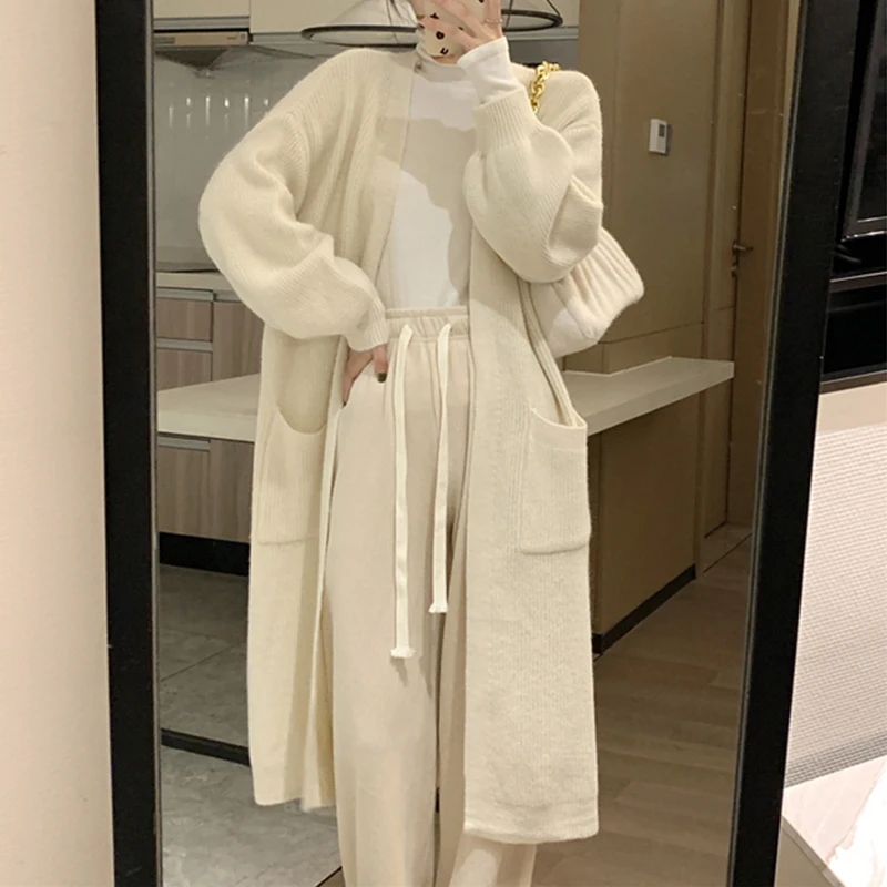 Beige Long Knitted Cardigan Women with Pocket 2023 Winter Thicken Loose Knitwear Ladies Open Stitch Elegant Sweaters for Women
Beige Long Knitted Cardigan Women with Pocket 2023 Winter Thicken Loose Knitwear Ladies Open Stitch Elegant Sweaters for Women