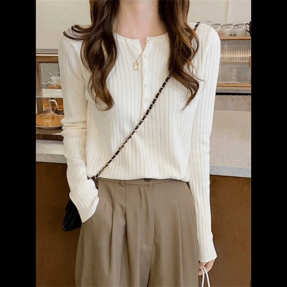 2023 Spring Knitted Pullover Chic Women Sweater Long Sleeve O-Neck Slim Fit Bottoming Shirt Basic Solid Female Jumper Top A83
2023 Spring Knitted Pullover Chic Women Sweater Long Sleeve O-Neck Slim Fit Bottoming Shirt Basic Solid Female Jumper Top A83