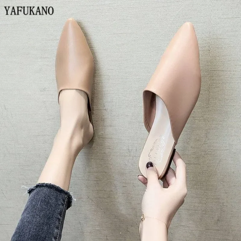 2023 Women Slipper Fashion Mules For Women PU Leather Pointed Toe Slip On Flip Flops Summer Sandals Women's Shoes
2023 Women Slipper Fashion Mules For Women PU Leather Pointed Toe Slip On Flip Flops Summer Sandals Women's Shoes
