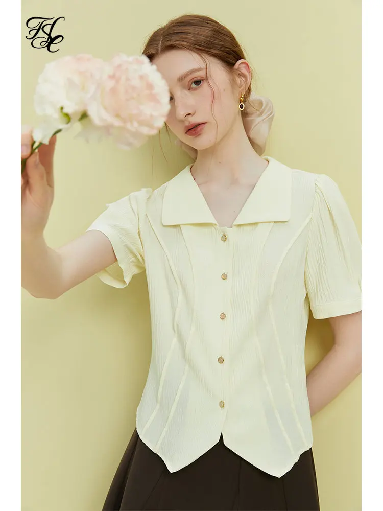 

FSLE Textured Fabric Beige Women Short-Sleeved Shirts 2023 Summer New French Solid Single Breasted Women Tops Turn-Down Tees