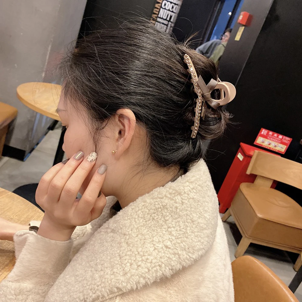 Ornaments Crab Fashion Women Girls Crystal Geometric Clamp Clip Crab Bow Hair Crabs Ponytail Holder Acrylic Hair Claws
Ornaments Crab Fashion Women Girls Crystal Geometric Clamp Clip Crab Bow Hair Crabs Ponytail Holder Acrylic Hair Claws