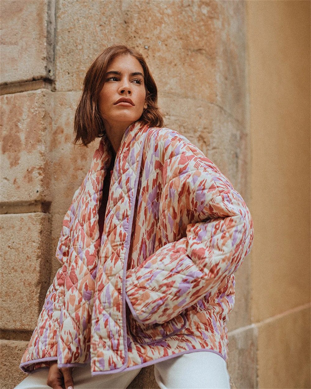 New Women Winter Long Sleeve Floral Print Oversize Design Print Unclosed Jacket Coat
New Women Winter Long Sleeve Floral Print Oversize Design Print Unclosed Jacket Coat