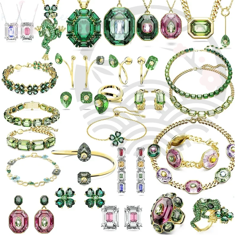 Ювелирный Комплект из колье, серёг, браслета и кольца 
Ювелирный Комплект из колье, серёг, браслета и кольца