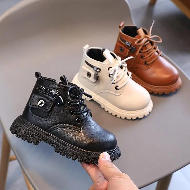 Kids British Style Boots New Spring Autumn Children's Soft Non-slip Rubber Outsole Solid Ankle Boots Boys Girls Fashion Shoes
Kids British Style Boots New Spring Autumn Children's Soft Non-slip Rubber Outsole Solid Ankle Boots Boys Girls Fashion Shoes
