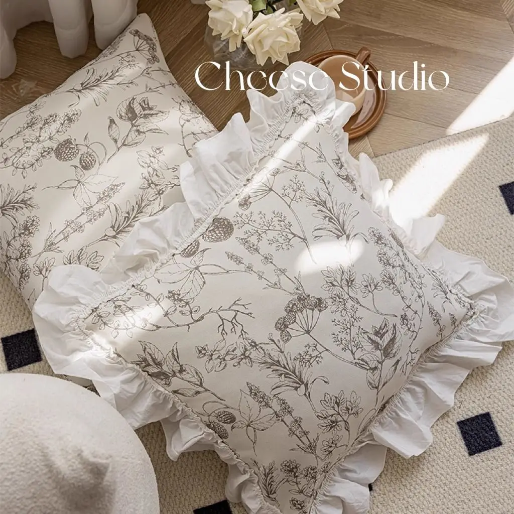 French Cream Pillowcase Set with Pineapple Print Milk Tea Color, Gentle Retro and Antique Style, Living Room Sofa, Pillowcase
French Cream Pillowcase Set with Pineapple Print Milk Tea Color, Gentle Retro and Antique Style, Living Room Sofa, Pillowcase
