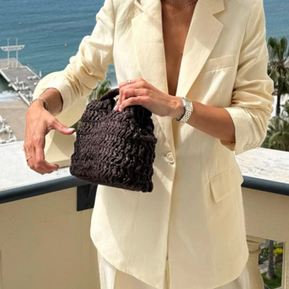 Elegant Woven Raffia Clutch Bag - Summer Fashion Handbag for Evening & Travel 2 Se2d6ff523a5d4bf797e5f0c149d068f0c
