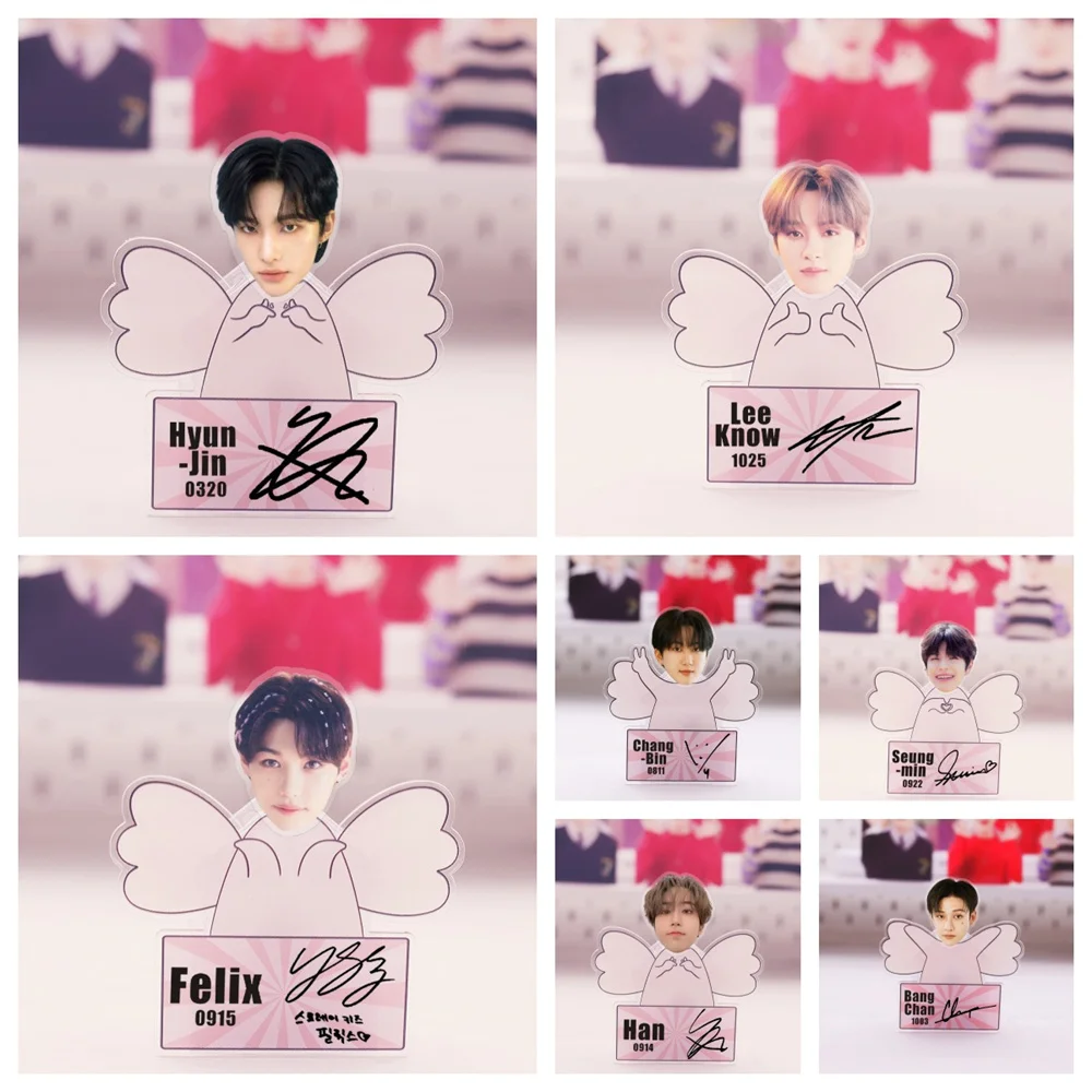 Kpop StrayKids Мультфильм фотографии чанбин Феликс BangChan Lee знаем сейнмин Автоматическая бобина кукла настольное украшение Поклонники подарок
Kpop StrayKids Мультфильм фотографии чанбин Феликс BangChan Lee знаем сейнмин Автоматическая бобина кукла настольное украшение Поклонники подарок