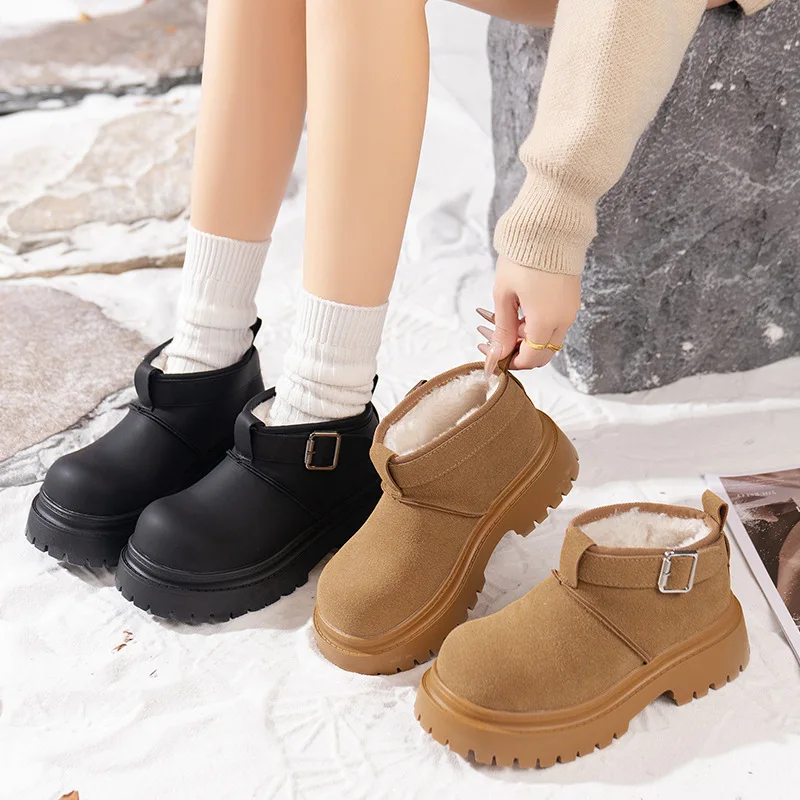 

Women Large Head Snow Boots Winter 2024 New Fashion Plush Insulation Anti Slip Thick Soled Cotton Shoes Comfortable Casual Shoes
