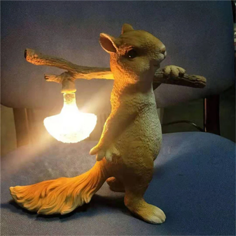 Modern Lights Simple Children's Study Resin Squirrel Table Lamp Bedroom Bedside Night Light Living Room Desktop Indoor Deco Lamp
Modern Lights Simple Children's Study Resin Squirrel Table Lamp Bedroom Bedside Night Light Living Room Desktop Indoor Deco Lamp