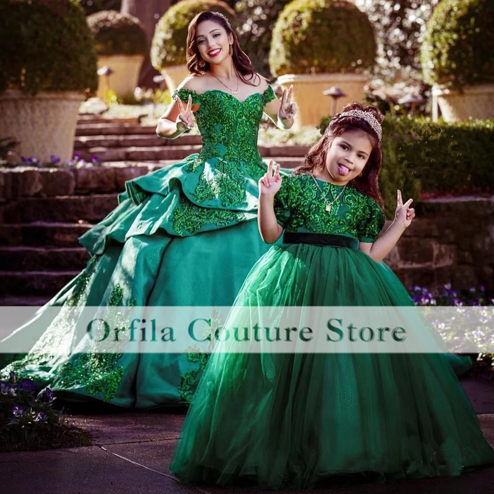 Dark Green Flower Girl Dresses Princess Ball Gown First Communion Dress Soft Tulle Short Sleeves Pageant Gowns
Dark Green Flower Girl Dresses Princess Ball Gown First Communion Dress Soft Tulle Short Sleeves Pageant Gowns