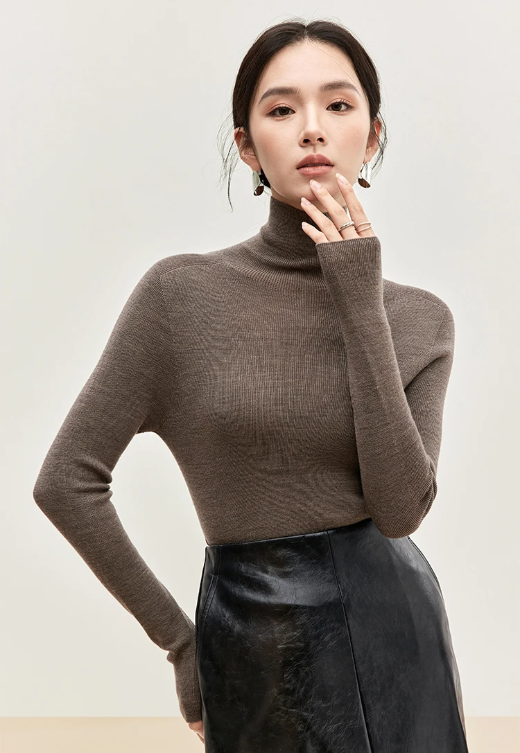 SENTUBILA Hooded Puffer Down Coat for Women 2024 Winter Lightweight Warmth 90% White Duck Down Short Jacket Outerwear W44Y55965 SENTUBILA Hooded Puffer Down Coat for Women 2024 Winter Lightweight Warmth 90% White Duck Down Short Jacket Outerwear W44Y55965