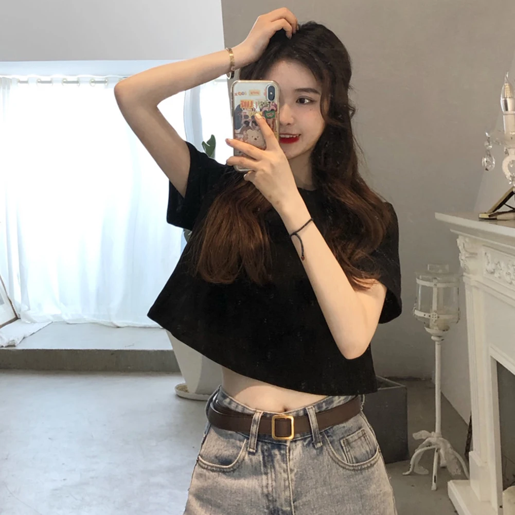 Top T-shirt Slim Fit Solid Color Streetwear Summer Vintage Women Basic Breathable Cropped Korean Style Fashion
Top T-shirt Slim Fit Solid Color Streetwear Summer Vintage Women Basic Breathable Cropped Korean Style Fashion