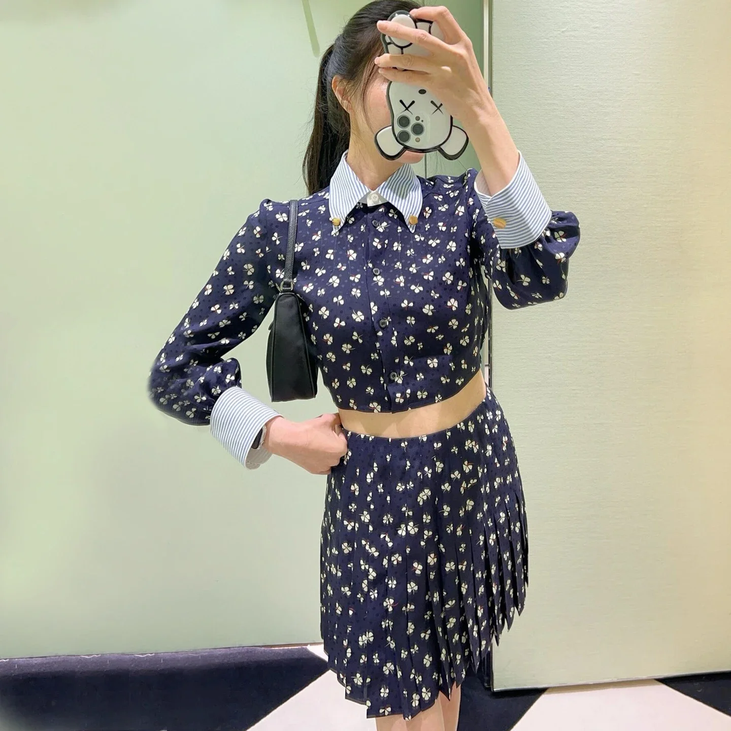 

NIGO Women's Spring And Autumn Floral Printing Long Sleeve Short Lapel Silk Shirt Jacquard Mini Skirt Ngvp #nigo8147