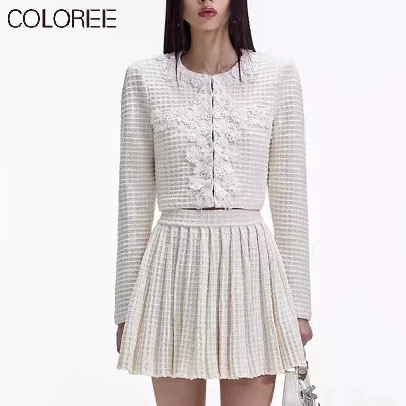 Korean Fashion Clothing 2023 Autumn Winter Elegant Flower Tweed Jacket and Mini Skirt 2 Piece Sets Women Outfit Ropa De Mujer
Korean Fashion Clothing 2023 Autumn Winter Elegant Flower Tweed Jacket and Mini Skirt 2 Piece Sets Women Outfit Ropa De Mujer