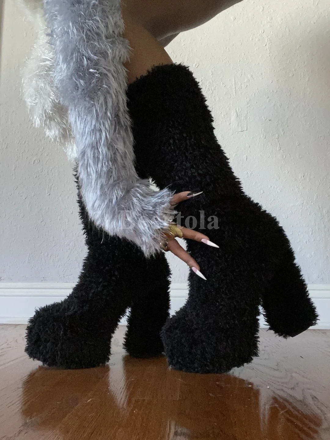 New Chunky Heels Teddy Fur Long Boots Woman Platform Knee-High Snow Boots Lady Autumn Winter Wool Comfortable Warm Slip On Shoes
New Chunky Heels Teddy Fur Long Boots Woman Platform Knee-High Snow Boots Lady Autumn Winter Wool Comfortable Warm Slip On Shoes