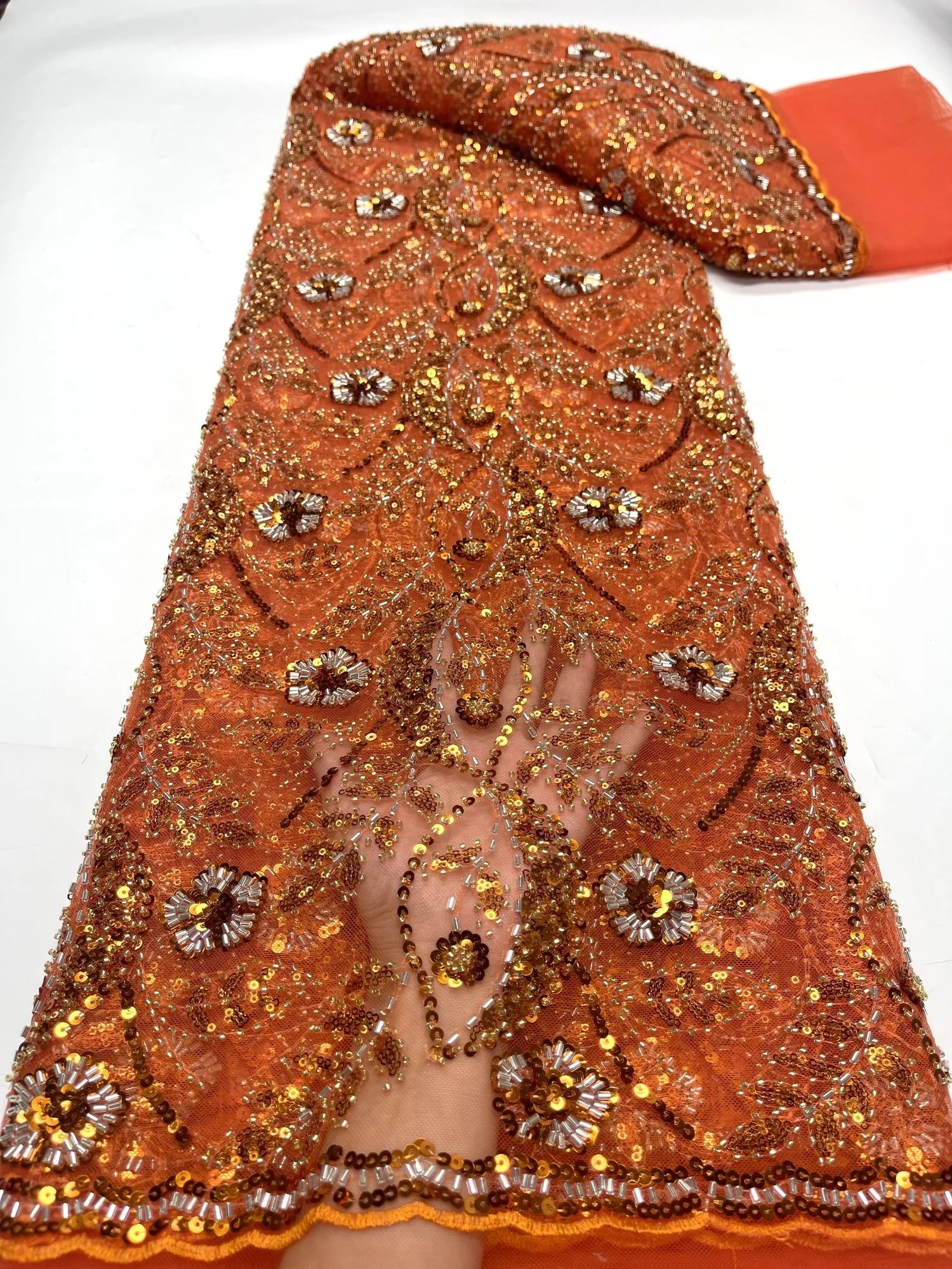 Hot selling exquisite bead tube + sequins fashion straight line embroidery, French tulle lace, good quality and price
Hot selling exquisite bead tube + sequins fashion straight line embroidery, French tulle lace, good quality and price